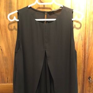 Absolutely STUNNING zara top